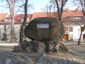 kámen Prokopa Velikého, který byl umístěn na kouřimské náměstí  roku 1934 u příležitosti 500. výročí bitvy u Lipan